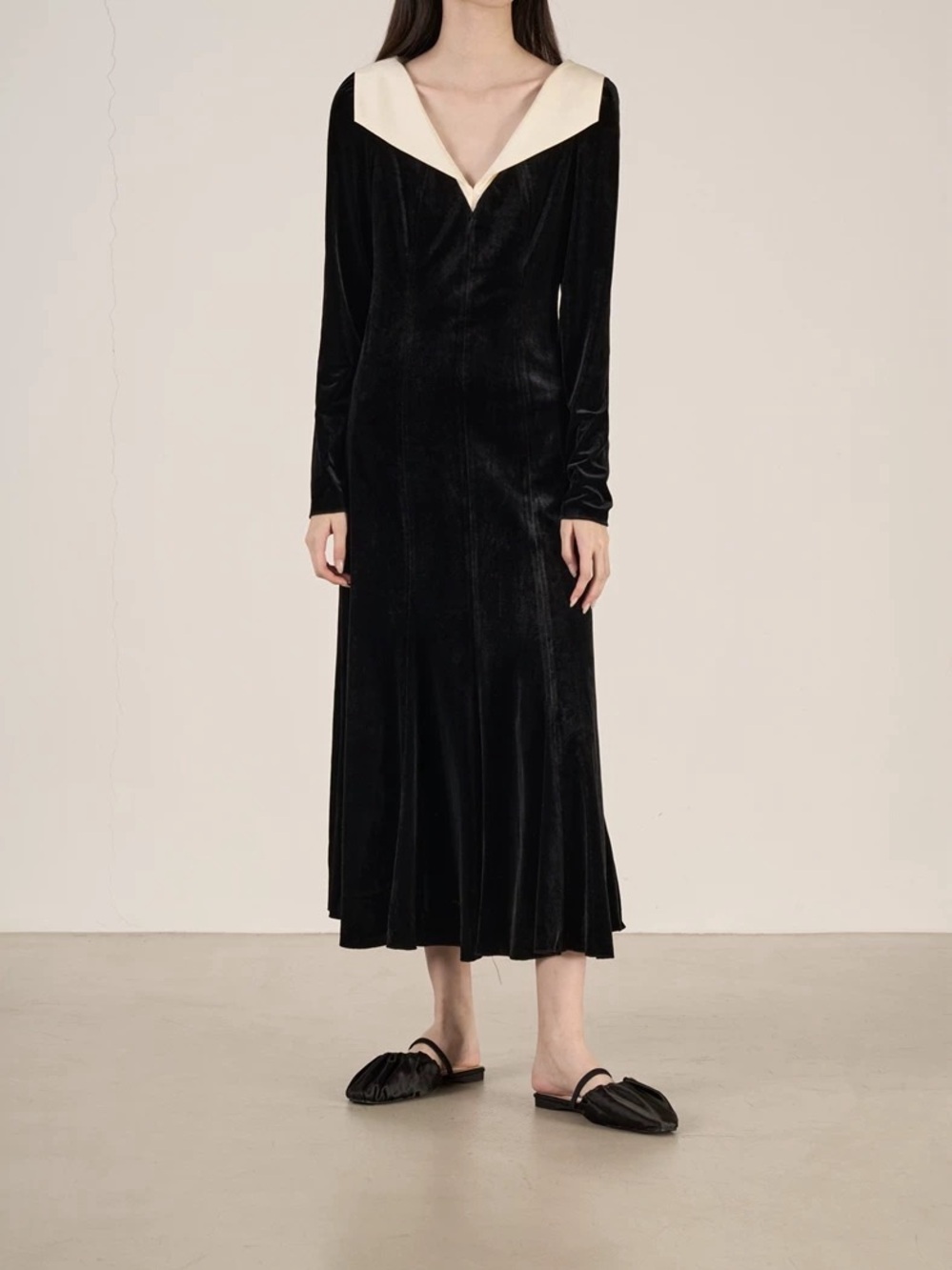Black Velvet Midi Dress with Cream V-Collar NWT
